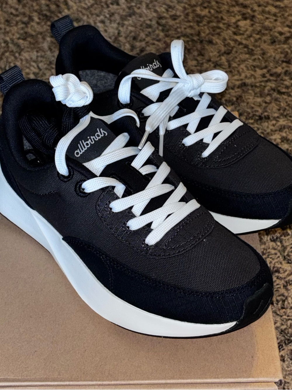 Allbirds Courier Women’s Size 6 Grey Black Running Walking Shoes Sneakers New